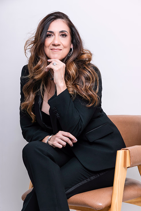 Dra. Adriana Pereira